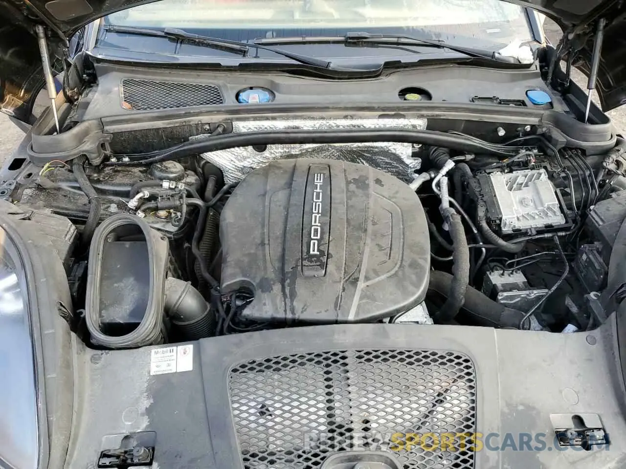 11 fotografías del automóvil dañado WP1AA2A56KLB04385 PORSCHE MACAN 2019
