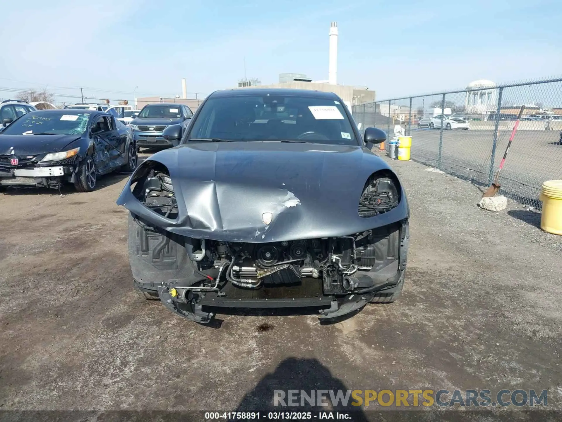 12 fotografías del automóvil dañado WP1AA2A56KLB08064 PORSCHE MACAN 2019
