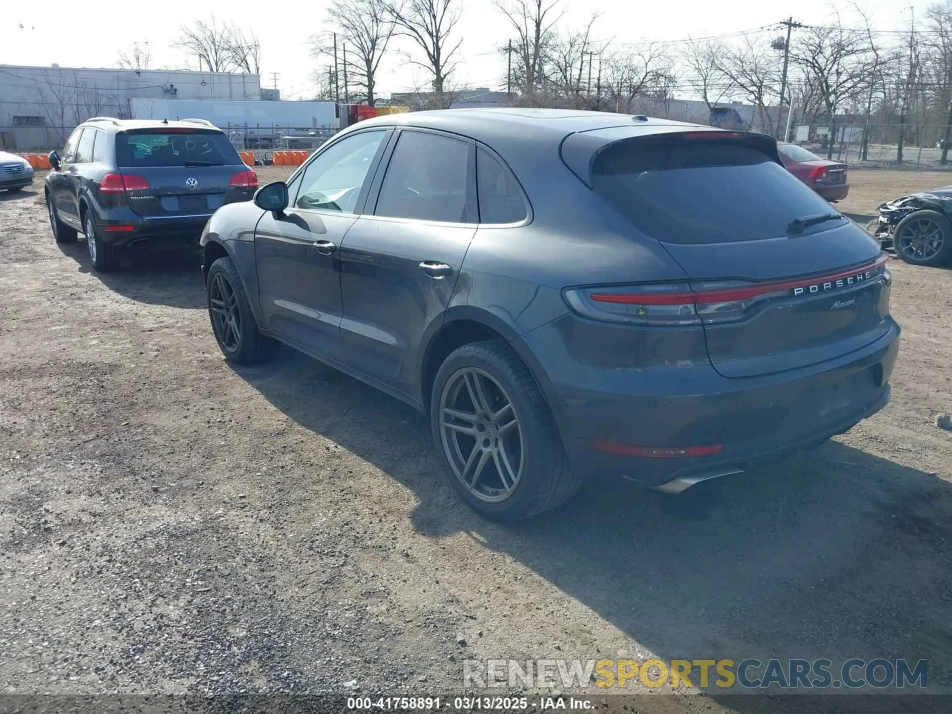 3 fotografías del automóvil dañado WP1AA2A56KLB08064 PORSCHE MACAN 2019