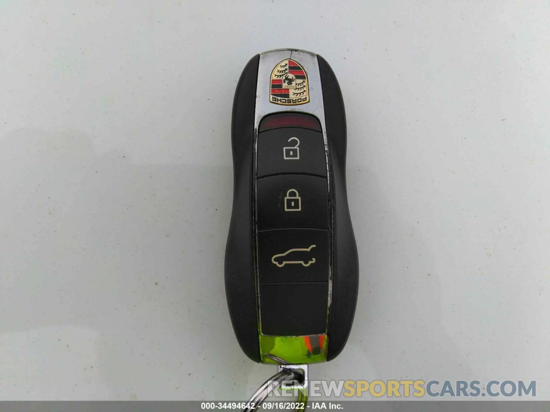 11 fotografías del automóvil dañado WP1AA2A5XKLB05491 PORSCHE MACAN 2019