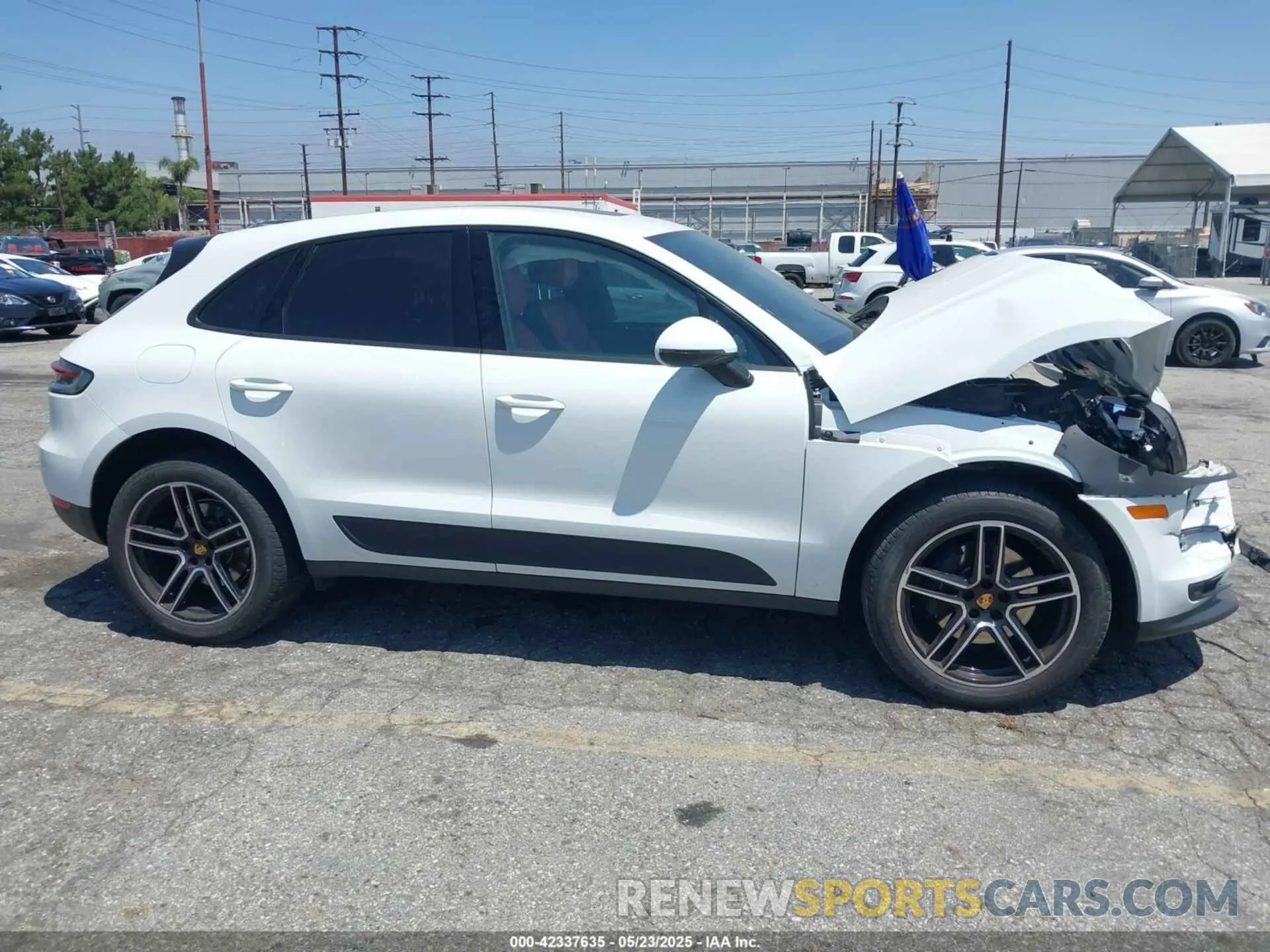 13 fotografías del automóvil dañado WP1AA2A5XKLB07595 PORSCHE MACAN 2019