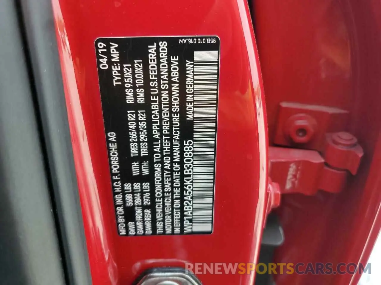 13 fotografías del automóvil dañado WP1AB2A56KLB30885 PORSCHE MACAN 2019