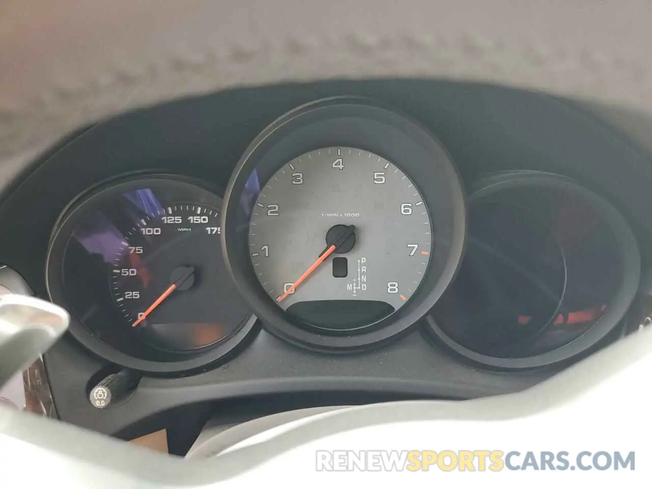 9 fotografías del automóvil dañado WP1AB2A56KLB33219 PORSCHE MACAN 2019