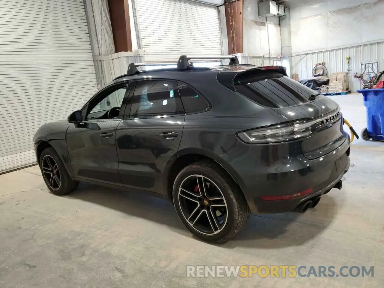 2 fotografías del automóvil dañado WP1AB2A59KLB30217 PORSCHE MACAN 2019