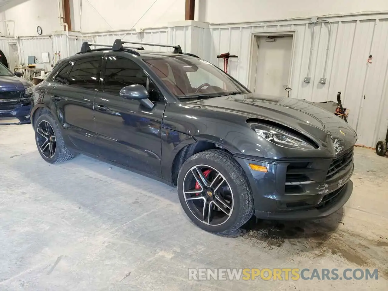 4 fotografías del automóvil dañado WP1AB2A59KLB30217 PORSCHE MACAN 2019