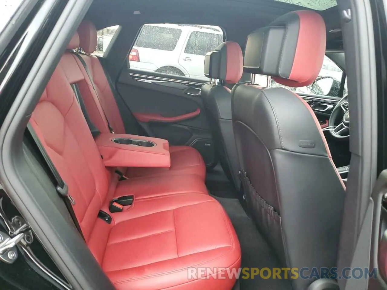 11 fotografías del automóvil dañado WP1AB2A5XKLB34518 PORSCHE MACAN 2019