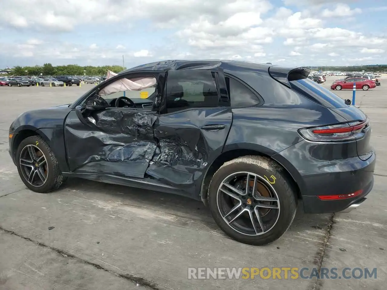 2 fotografías del automóvil dañado WP1AA2A50LLB02309 PORSCHE MACAN 2020
