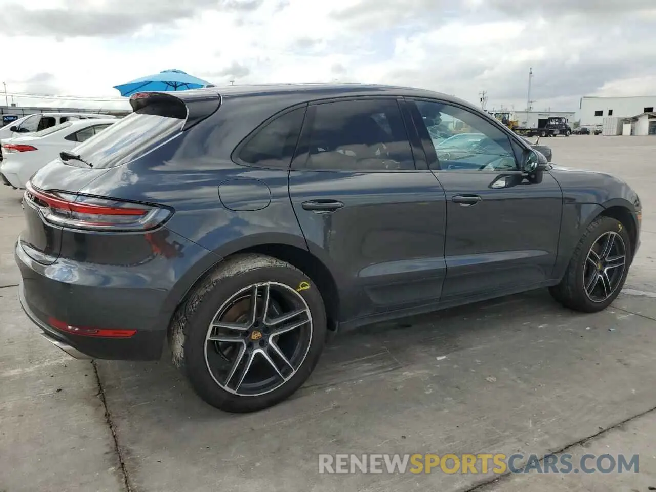 3 fotografías del automóvil dañado WP1AA2A50LLB02309 PORSCHE MACAN 2020