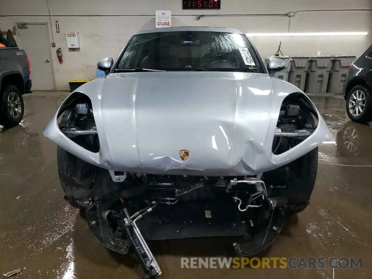 5 fotografías del automóvil dañado WP1AA2A50LLB04951 PORSCHE MACAN 2020