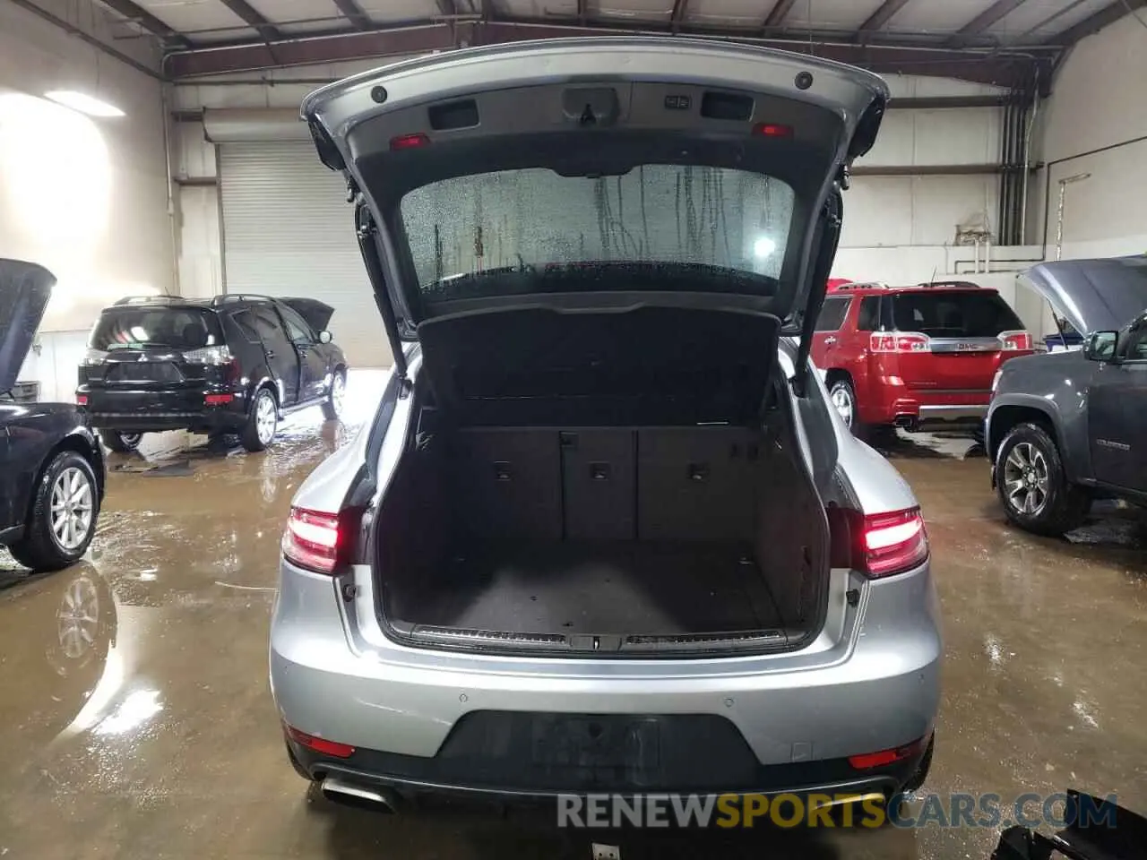 6 fotografías del automóvil dañado WP1AA2A50LLB04951 PORSCHE MACAN 2020