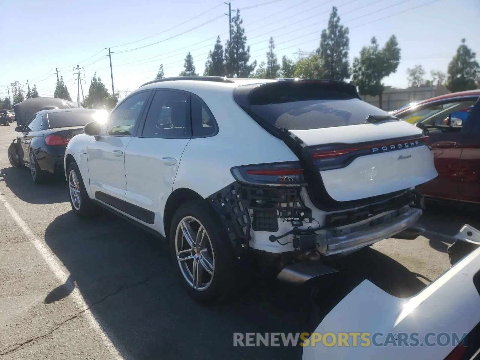 3 fotografías del automóvil dañado WP1AA2A50LLB08269 PORSCHE MACAN 2020