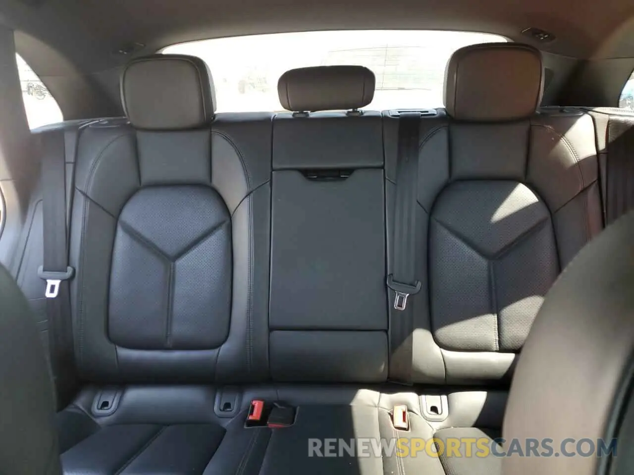 10 fotografías del automóvil dañado WP1AA2A50LLB11995 PORSCHE MACAN 2020