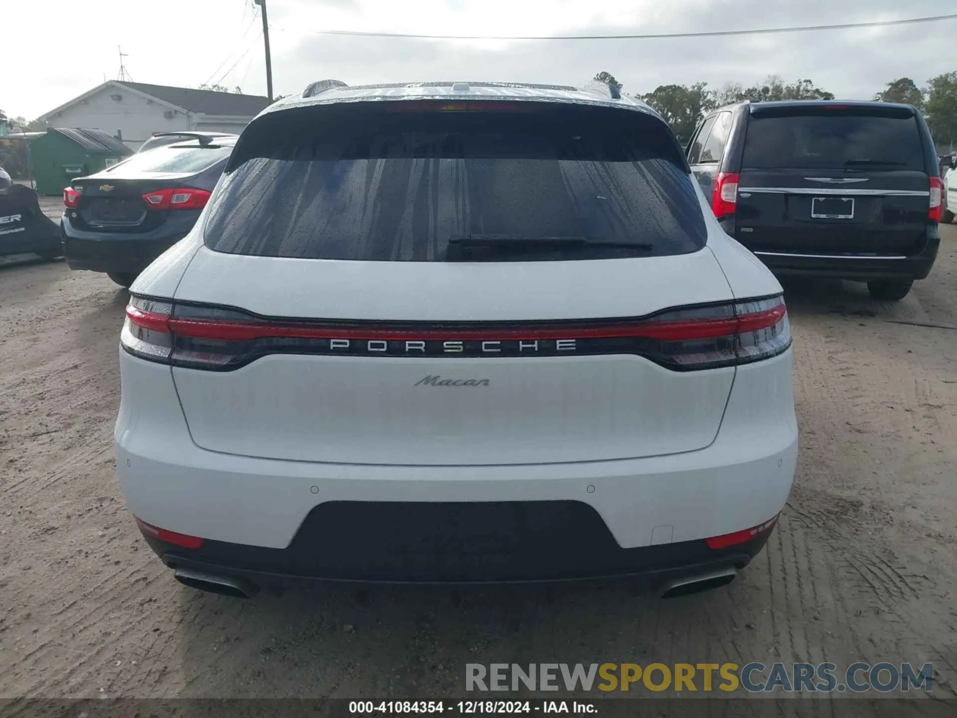 17 fotografías del automóvil dañado WP1AA2A51LLB04201 PORSCHE MACAN 2020