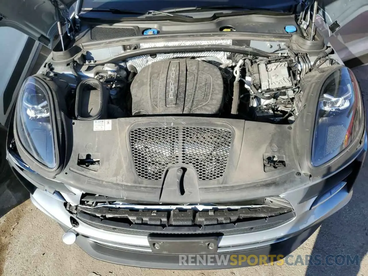 12 fotografías del automóvil dañado WP1AA2A52LLB14302 PORSCHE MACAN 2020