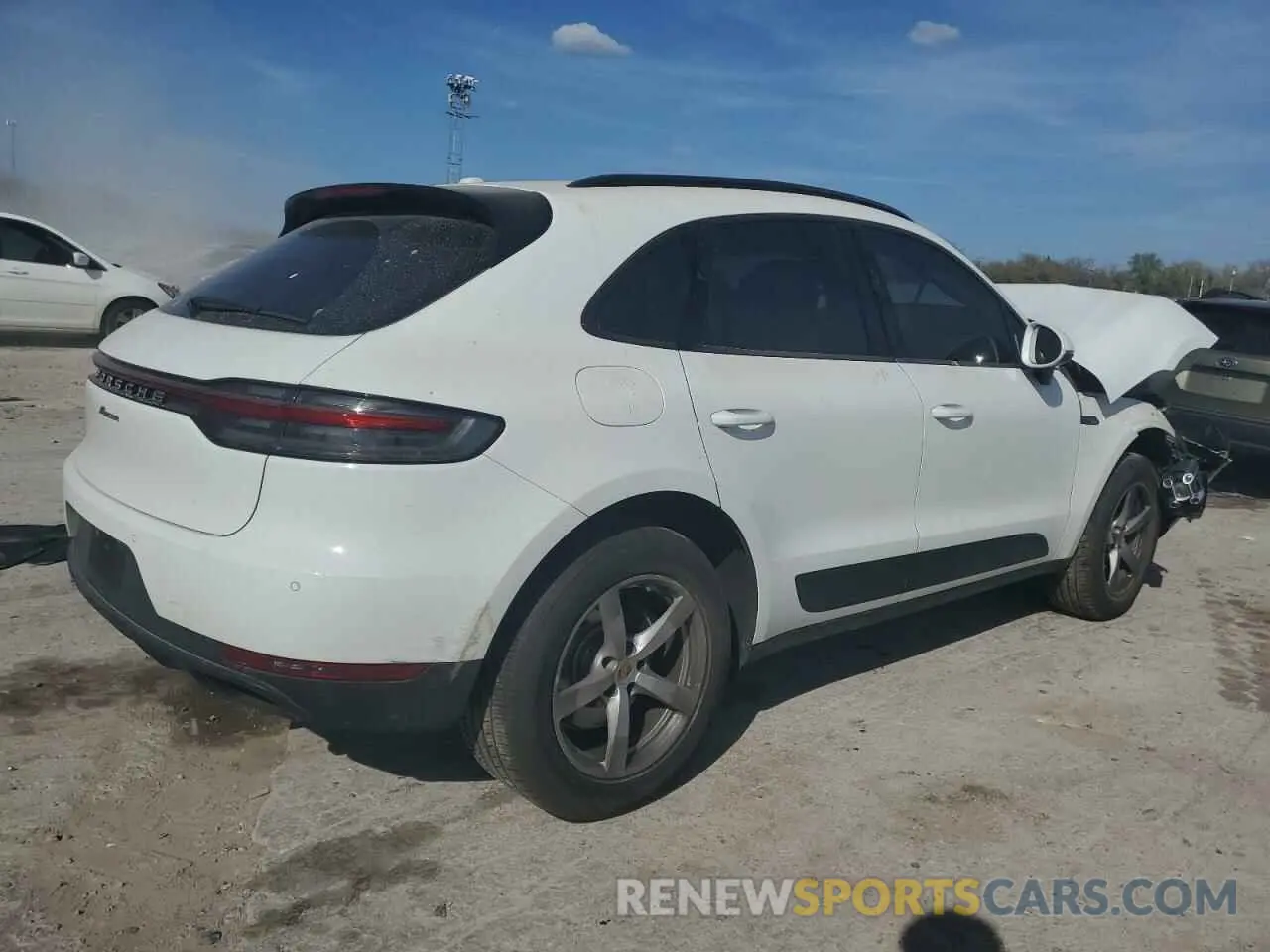 3 fotografías del automóvil dañado WP1AA2A53LLB01302 PORSCHE MACAN 2020