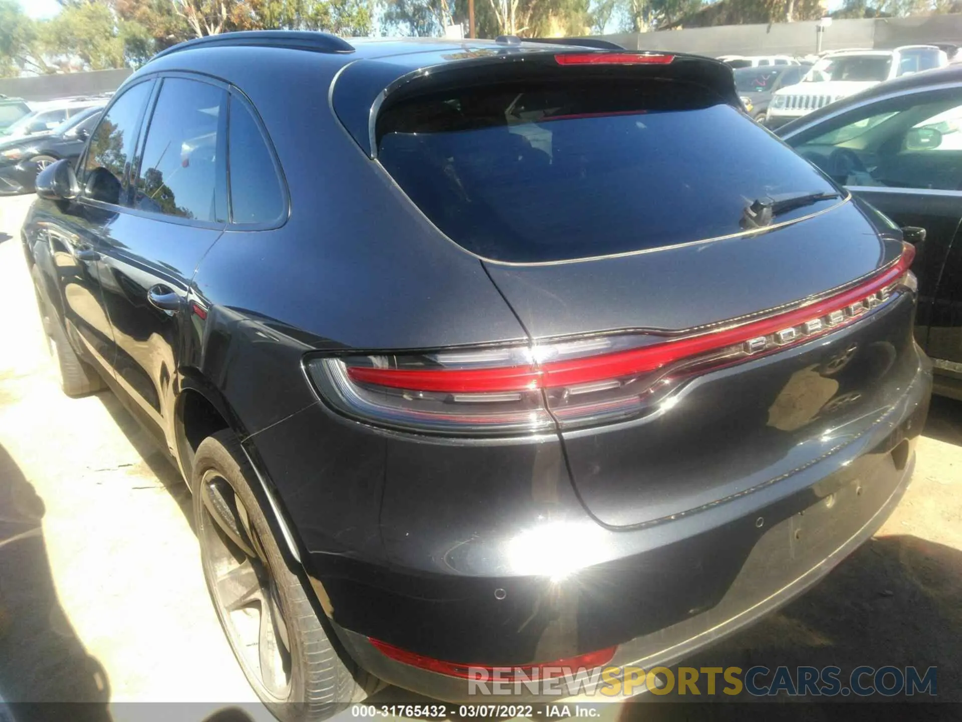 3 fotografías del automóvil dañado WP1AA2A53LLB03308 PORSCHE MACAN 2020