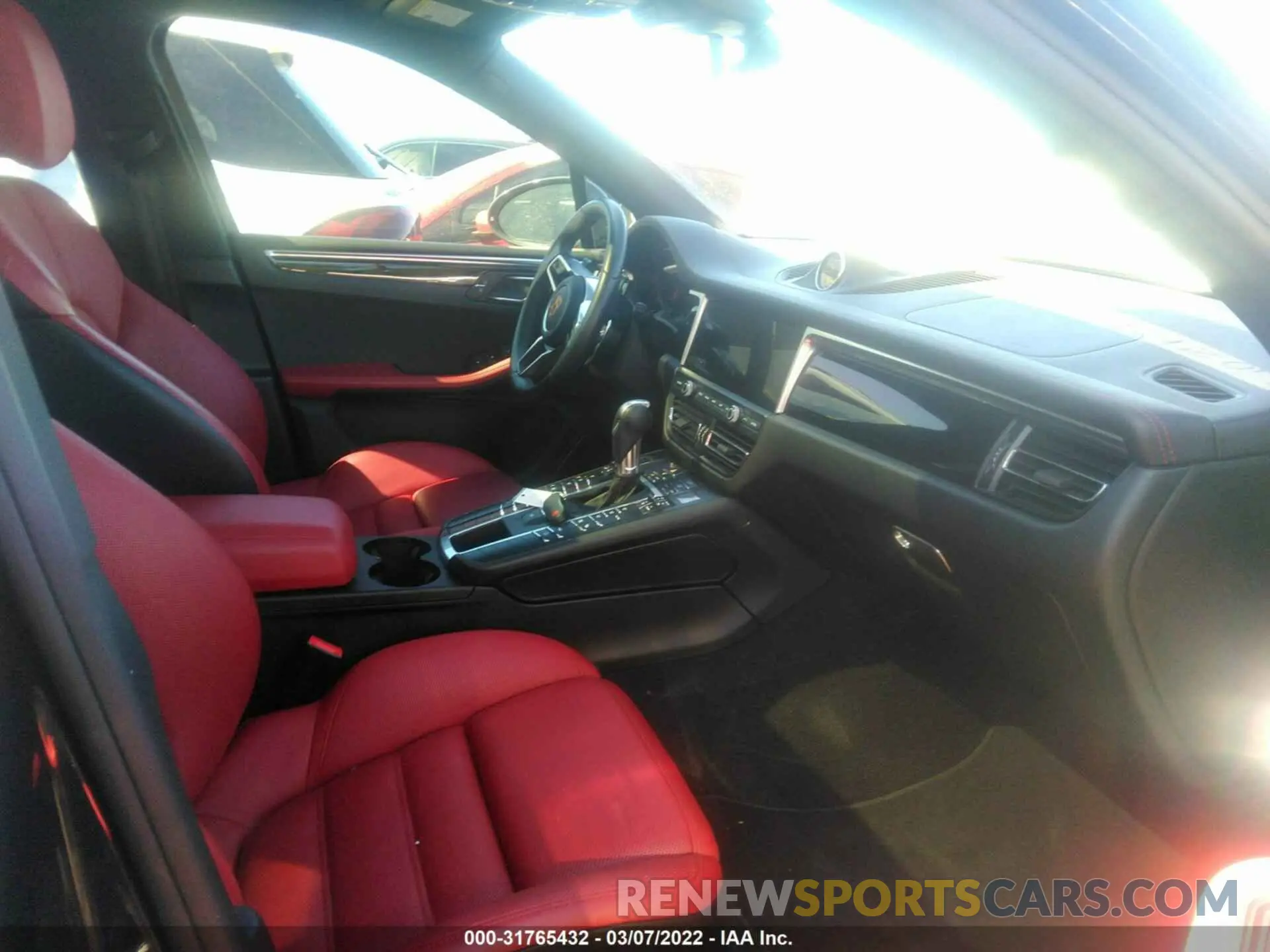 5 fotografías del automóvil dañado WP1AA2A53LLB03308 PORSCHE MACAN 2020