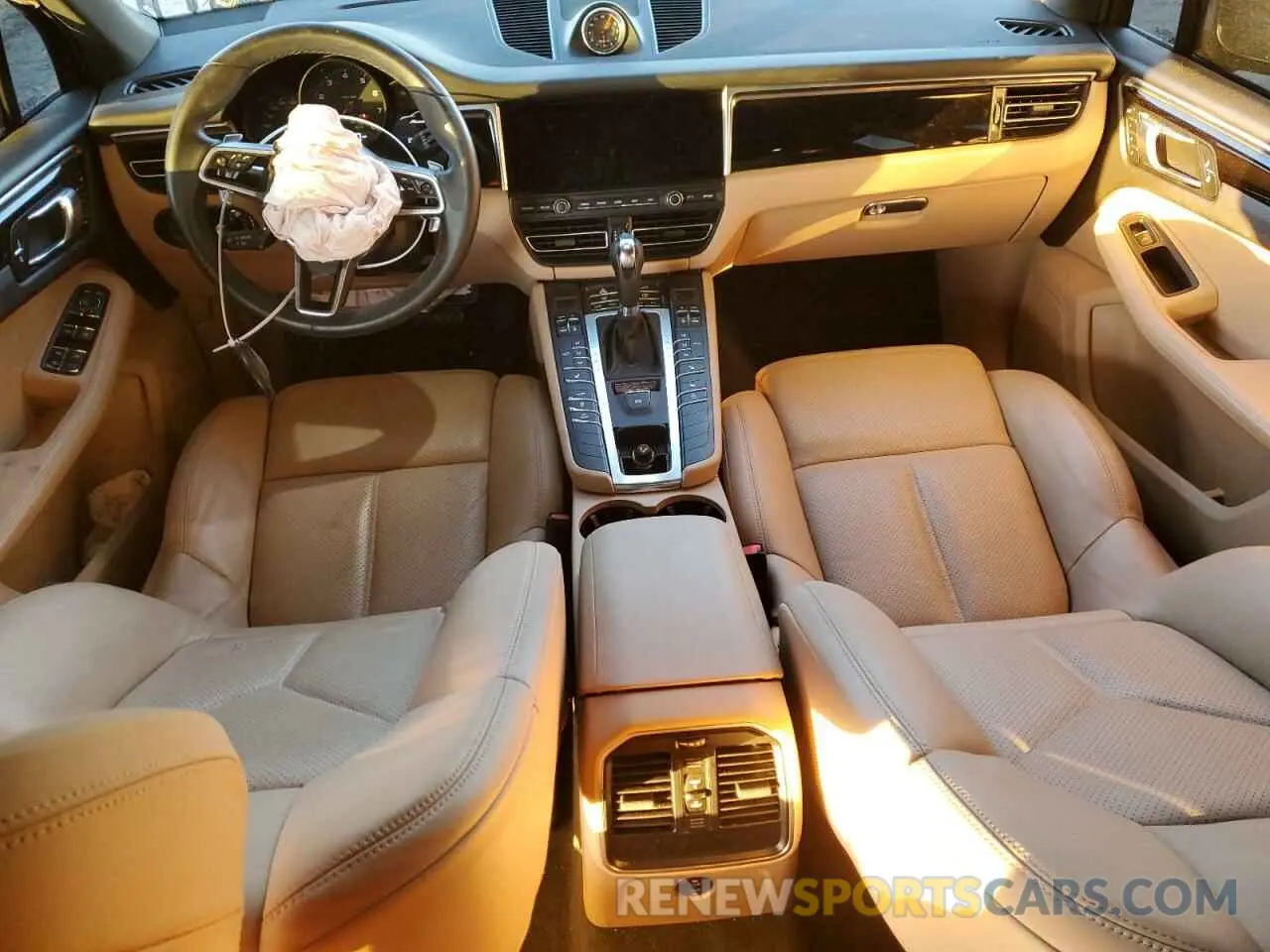 8 fotografías del automóvil dañado WP1AA2A53LLB10775 PORSCHE MACAN 2020