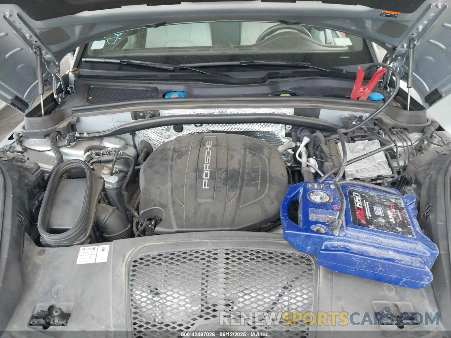 10 fotografías del automóvil dañado WP1AA2A55LLB03066 PORSCHE MACAN 2020