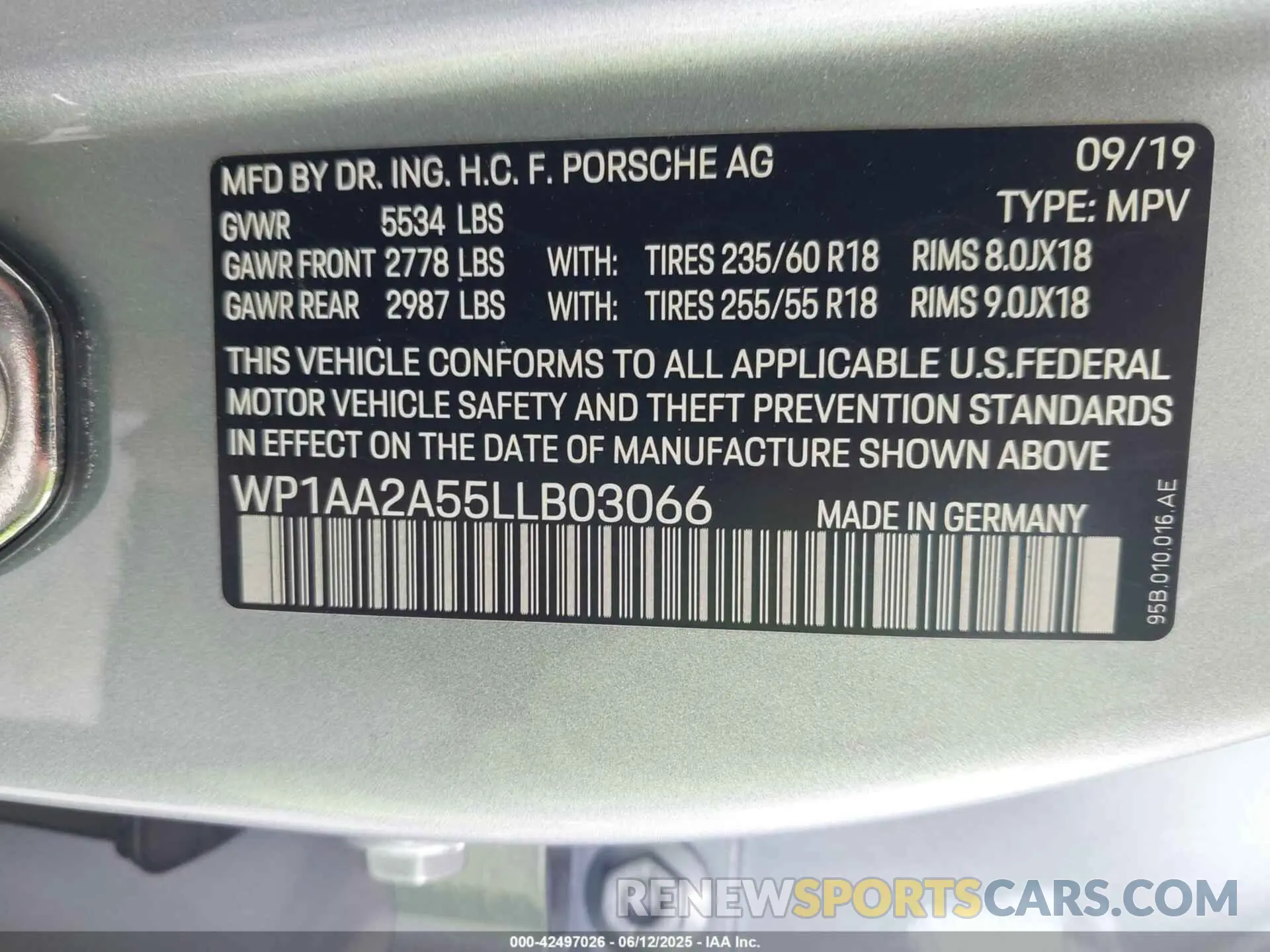 9 fotografías del automóvil dañado WP1AA2A55LLB03066 PORSCHE MACAN 2020