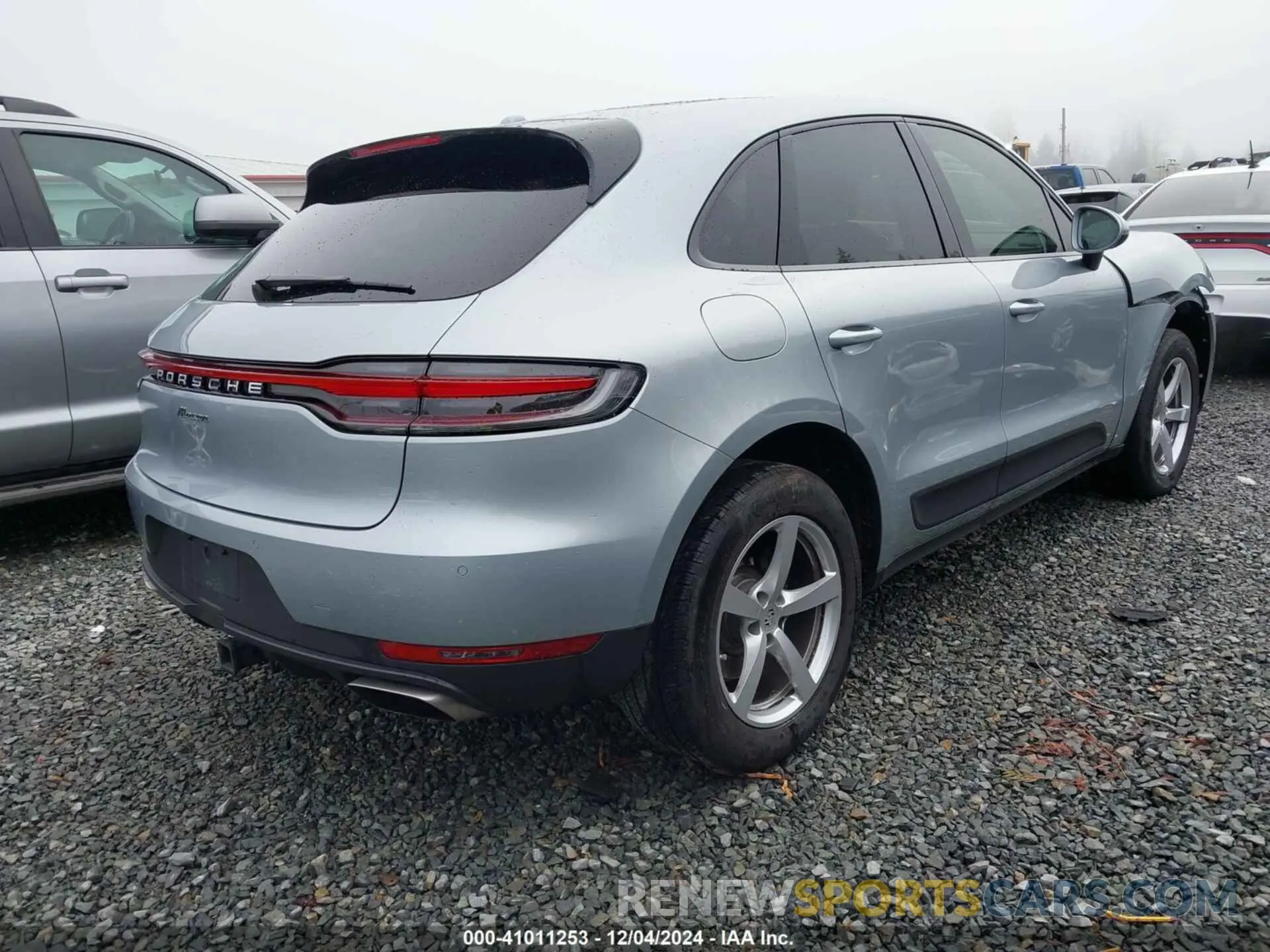 4 fotografías del automóvil dañado WP1AA2A55LLB04931 PORSCHE MACAN 2020