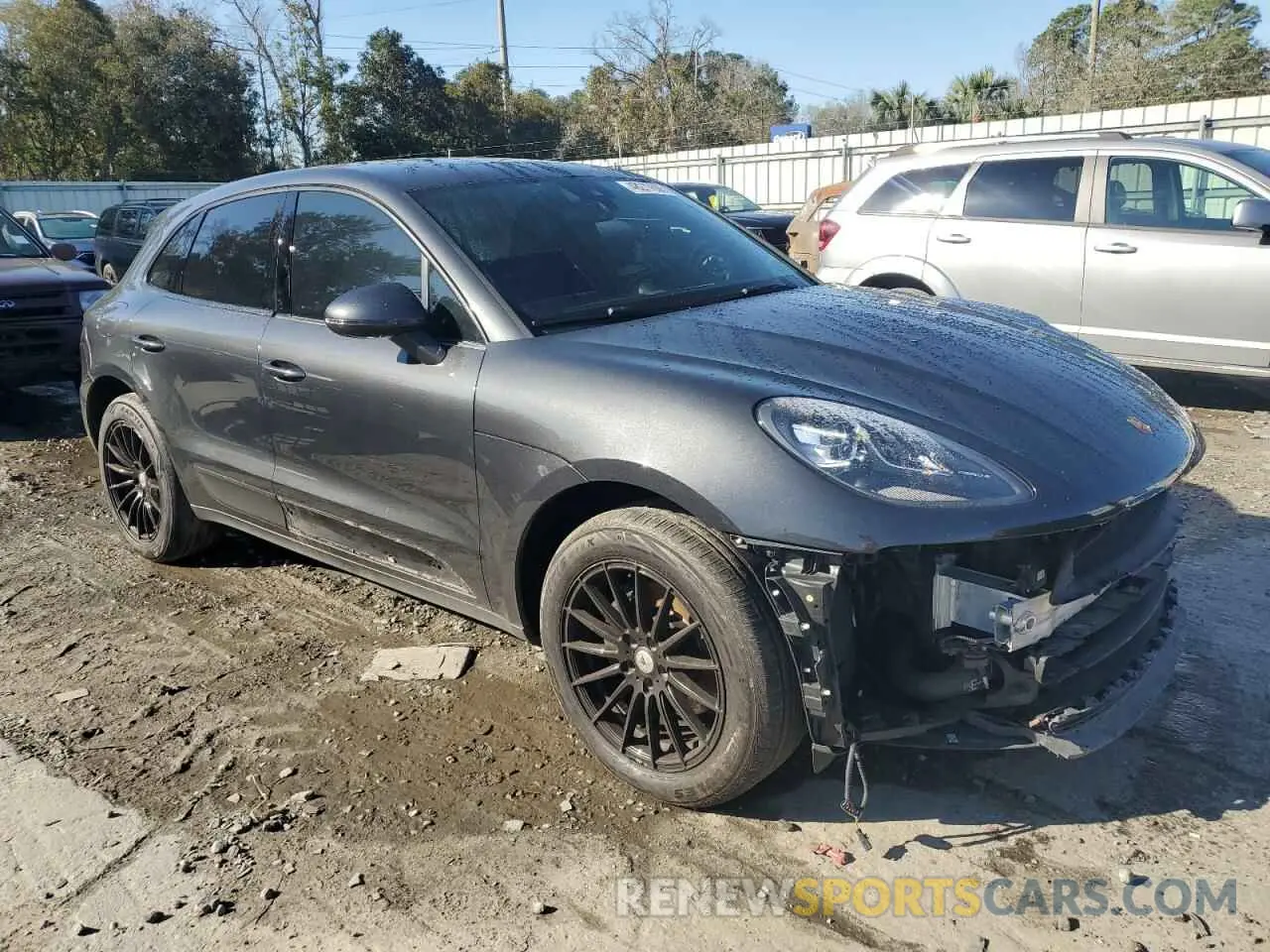 4 fotografías del automóvil dañado WP1AA2A55LLB13886 PORSCHE MACAN 2020