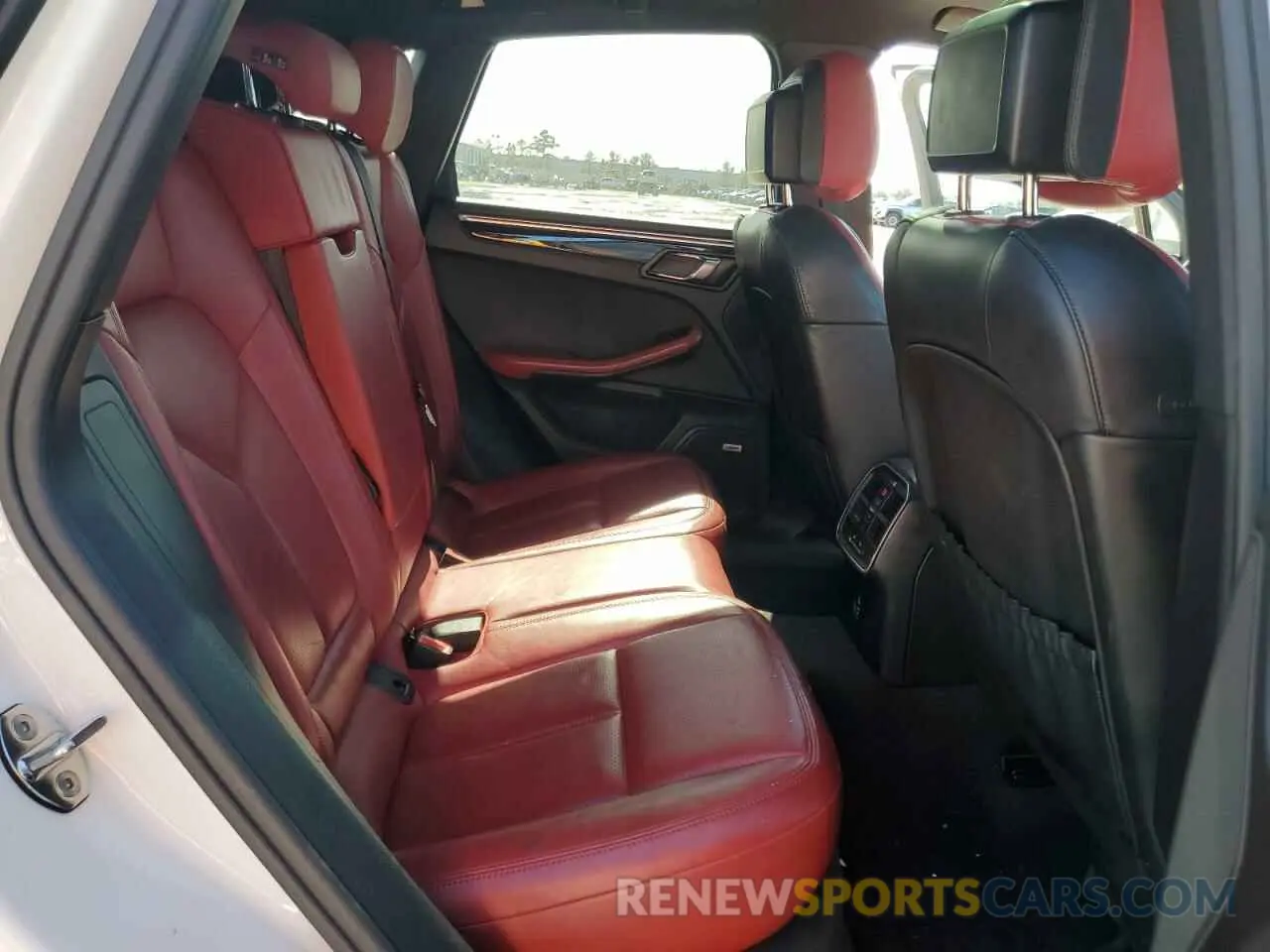 11 fotografías del automóvil dañado WP1AA2A56LLB09572 PORSCHE MACAN 2020