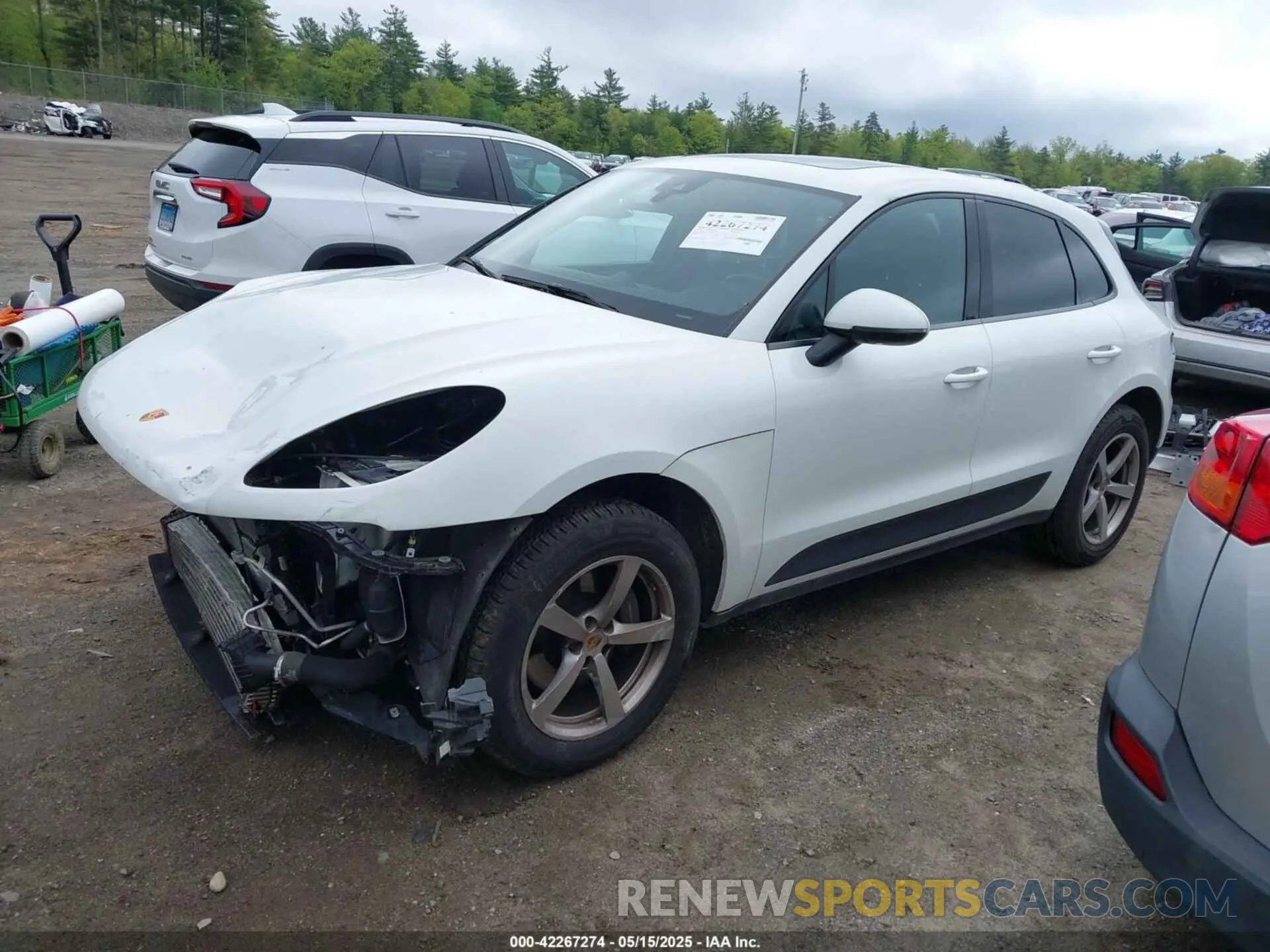 2 fotografías del automóvil dañado WP1AA2A56LLB10625 PORSCHE MACAN 2020