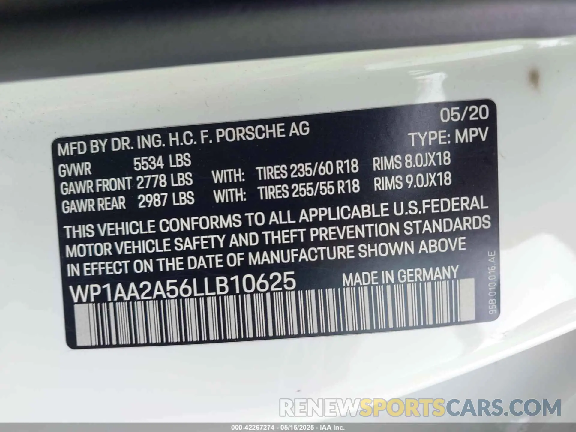 9 fotografías del automóvil dañado WP1AA2A56LLB10625 PORSCHE MACAN 2020