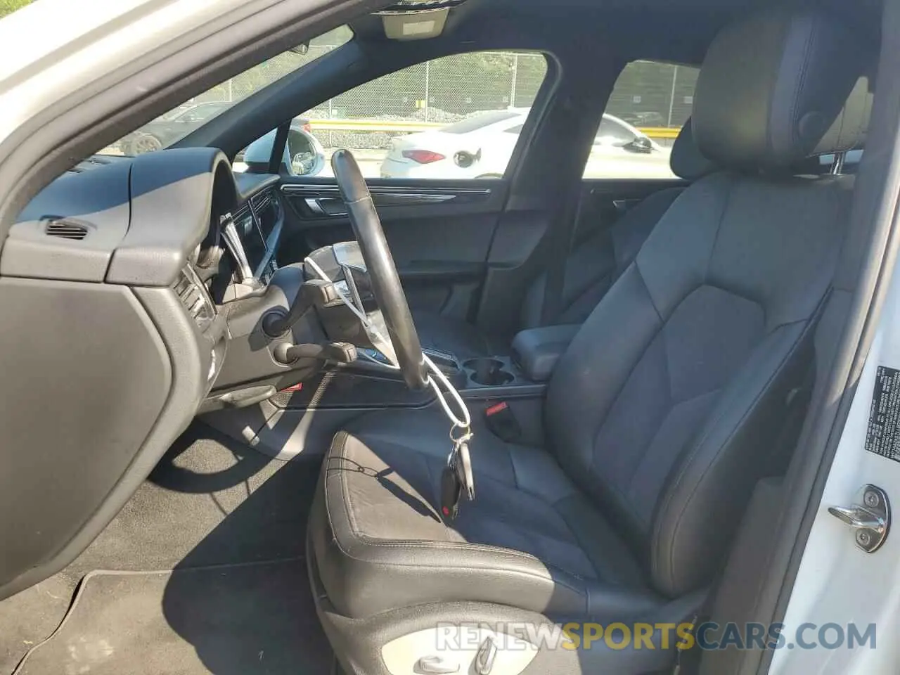 7 fotografías del automóvil dañado WP1AA2A57LLB03084 PORSCHE MACAN 2020