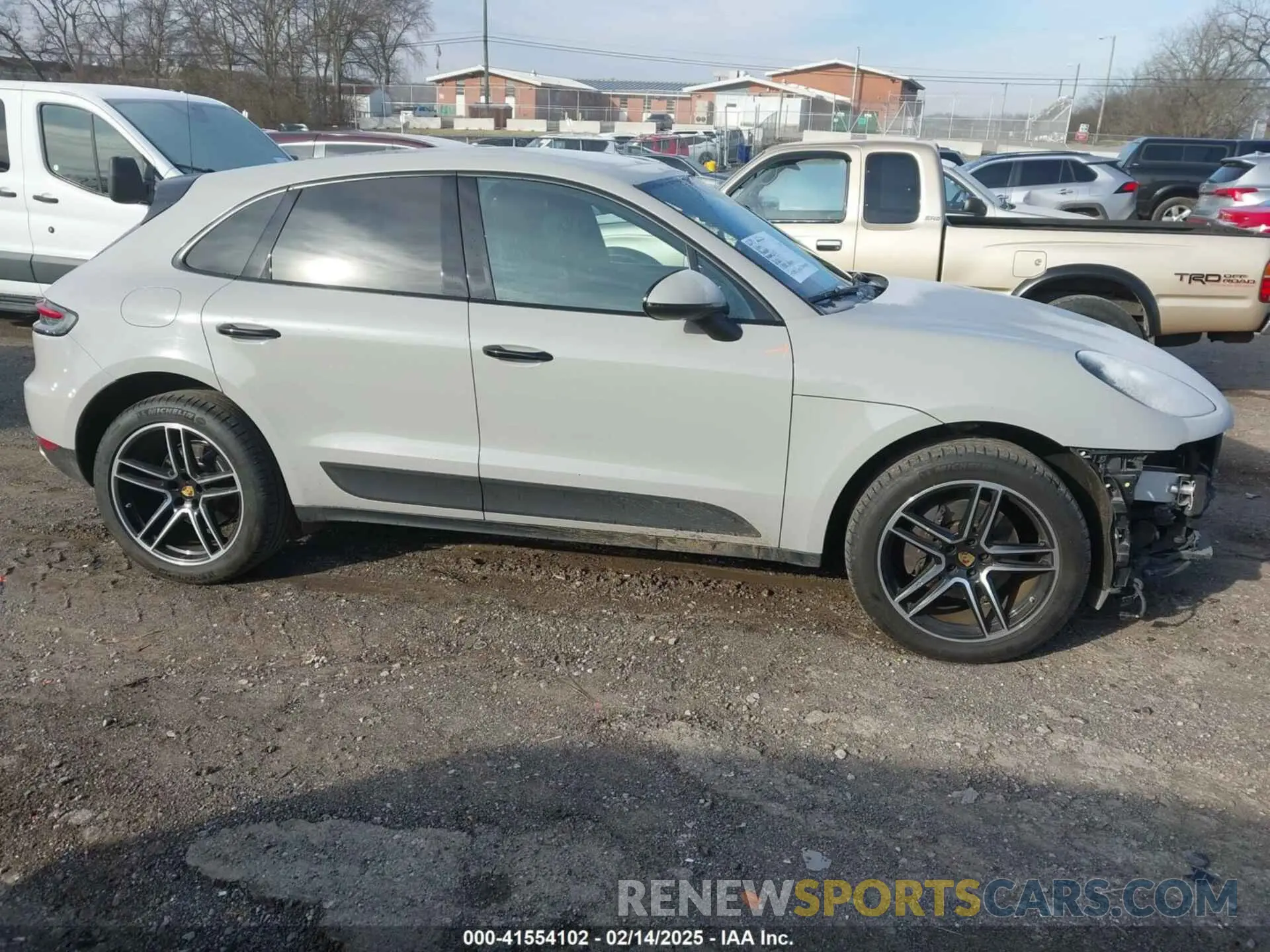 13 fotografías del automóvil dañado WP1AA2A57LLB14764 PORSCHE MACAN 2020