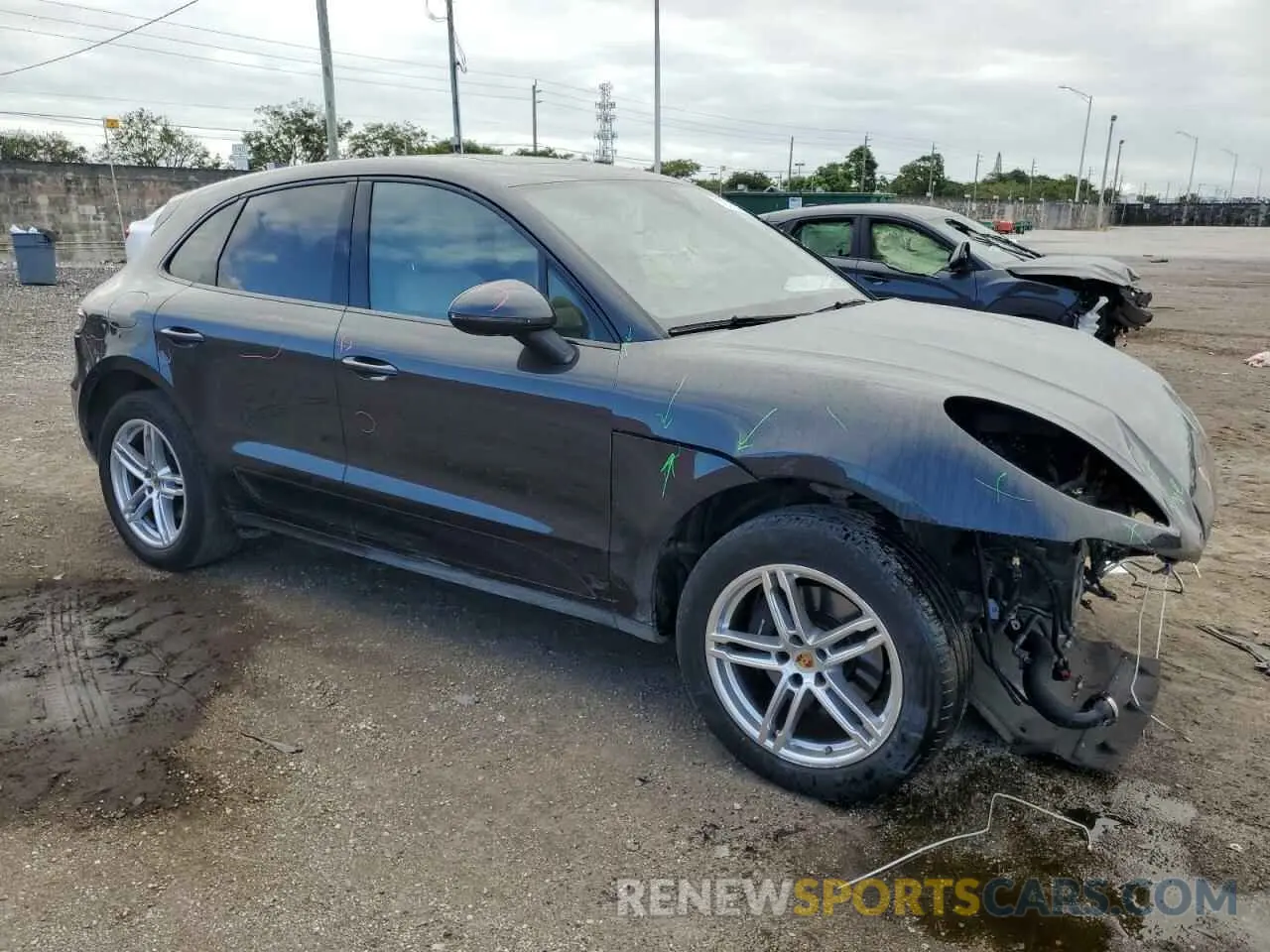 4 fotografías del automóvil dañado WP1AA2A58LLB09721 PORSCHE MACAN 2020