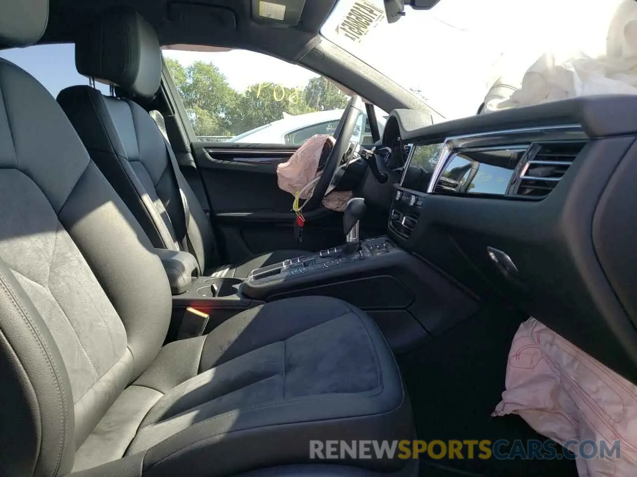 5 fotografías del automóvil dañado WP1AA2A5XLLB09266 PORSCHE MACAN 2020