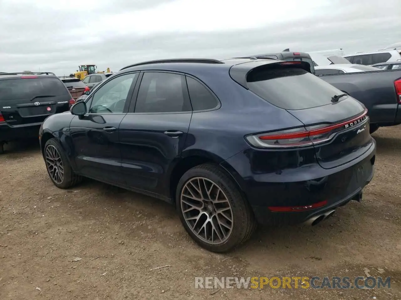2 fotografías del automóvil dañado WP1AB2A50LLB36117 PORSCHE MACAN 2020