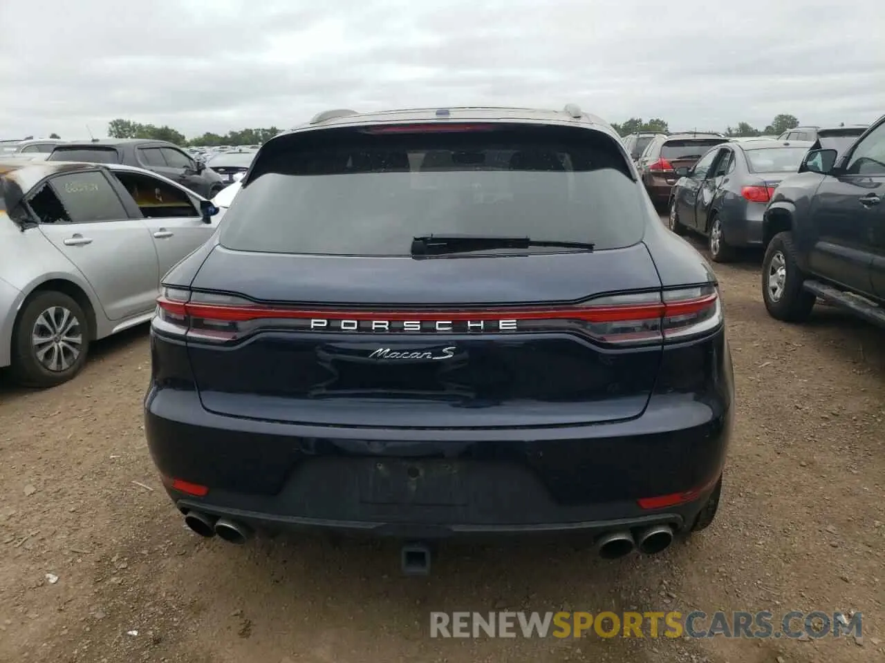 6 fotografías del automóvil dañado WP1AB2A50LLB36117 PORSCHE MACAN 2020