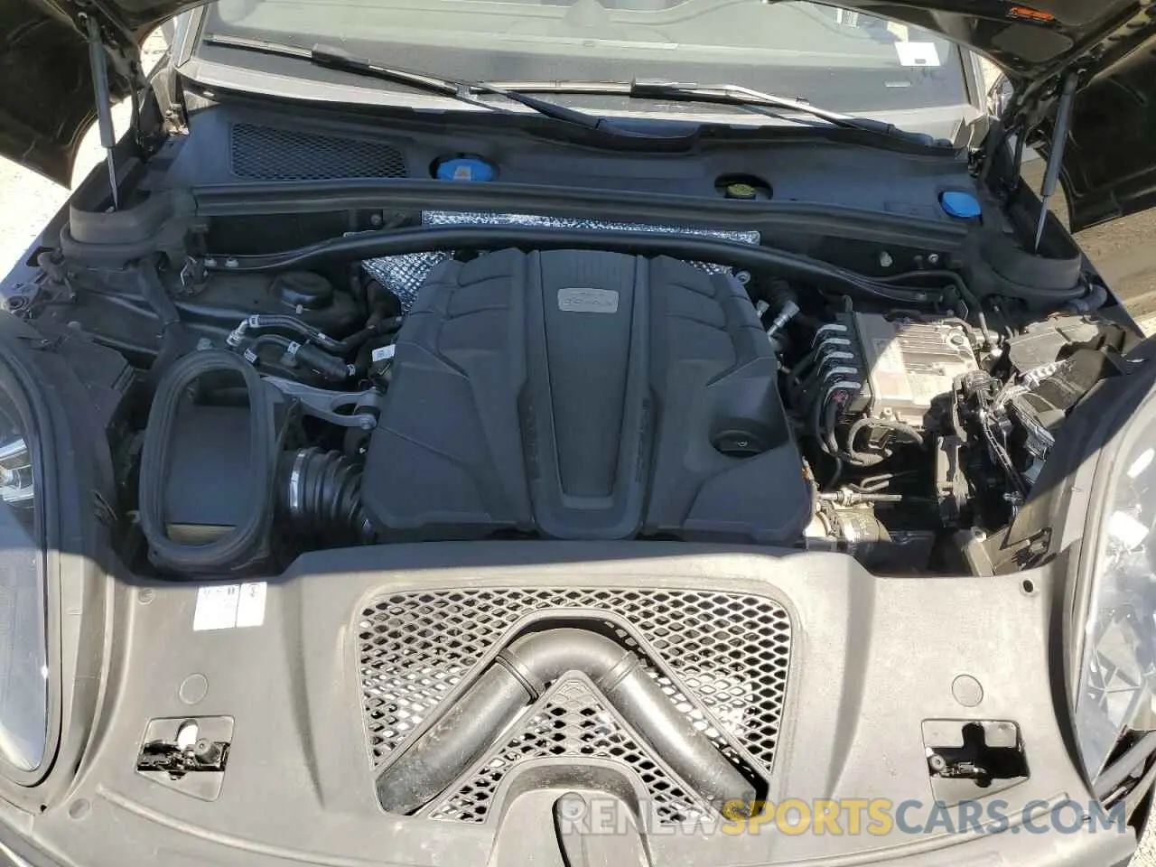12 fotografías del automóvil dañado WP1AB2A54LLB34533 PORSCHE MACAN 2020