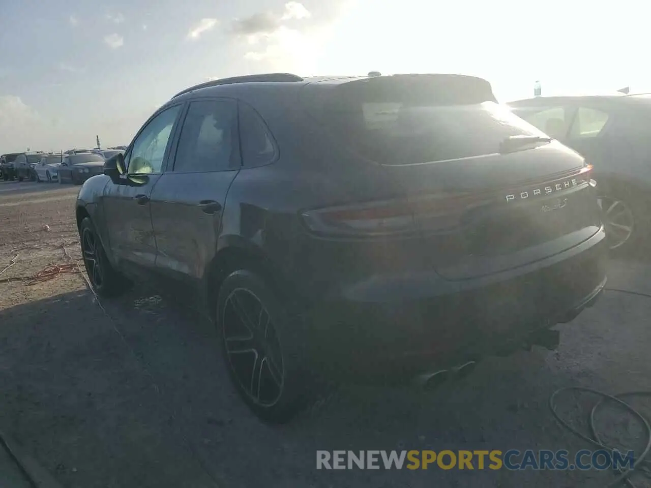 2 fotografías del automóvil dañado WP1AB2A57LLB32436 PORSCHE MACAN 2020