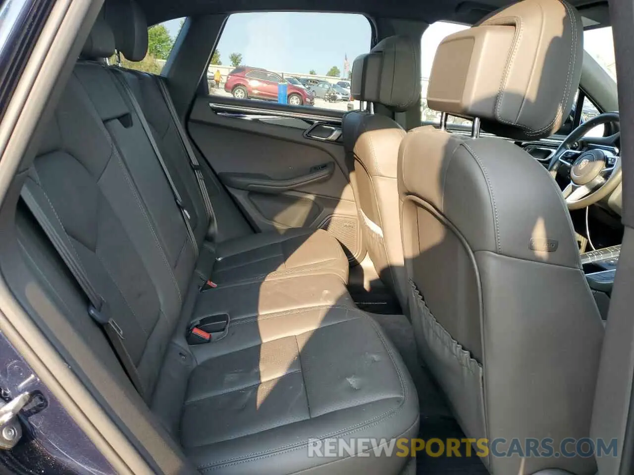 11 fotografías del automóvil dañado WP1AB2A58LLB34745 PORSCHE MACAN 2020