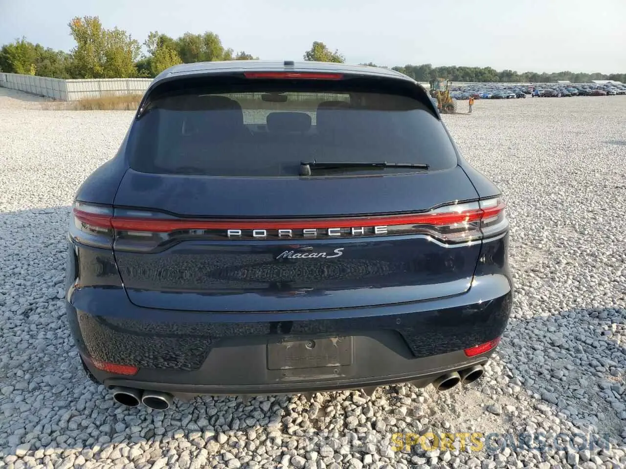 6 fotografías del automóvil dañado WP1AB2A58LLB34745 PORSCHE MACAN 2020