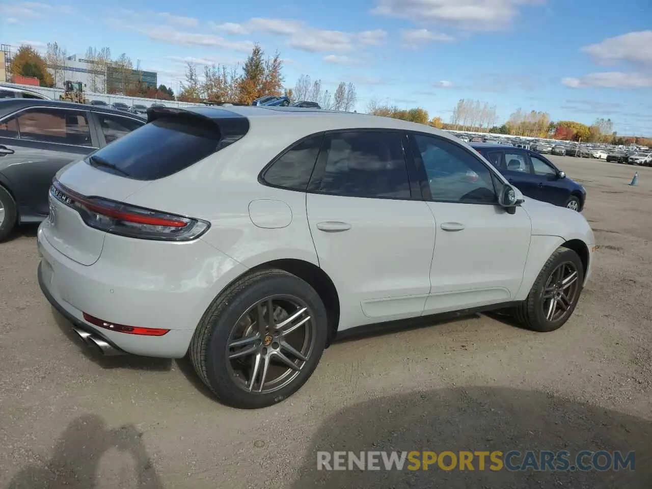 3 fotografías del automóvil dañado WP1AB2A5XLLB35721 PORSCHE MACAN 2020