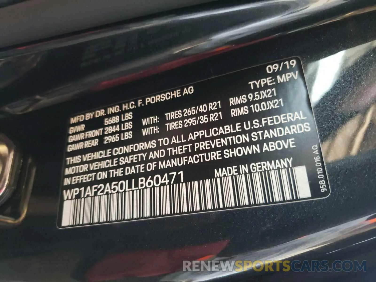 10 fotografías del automóvil dañado WP1AF2A50LLB60471 PORSCHE MACAN 2020