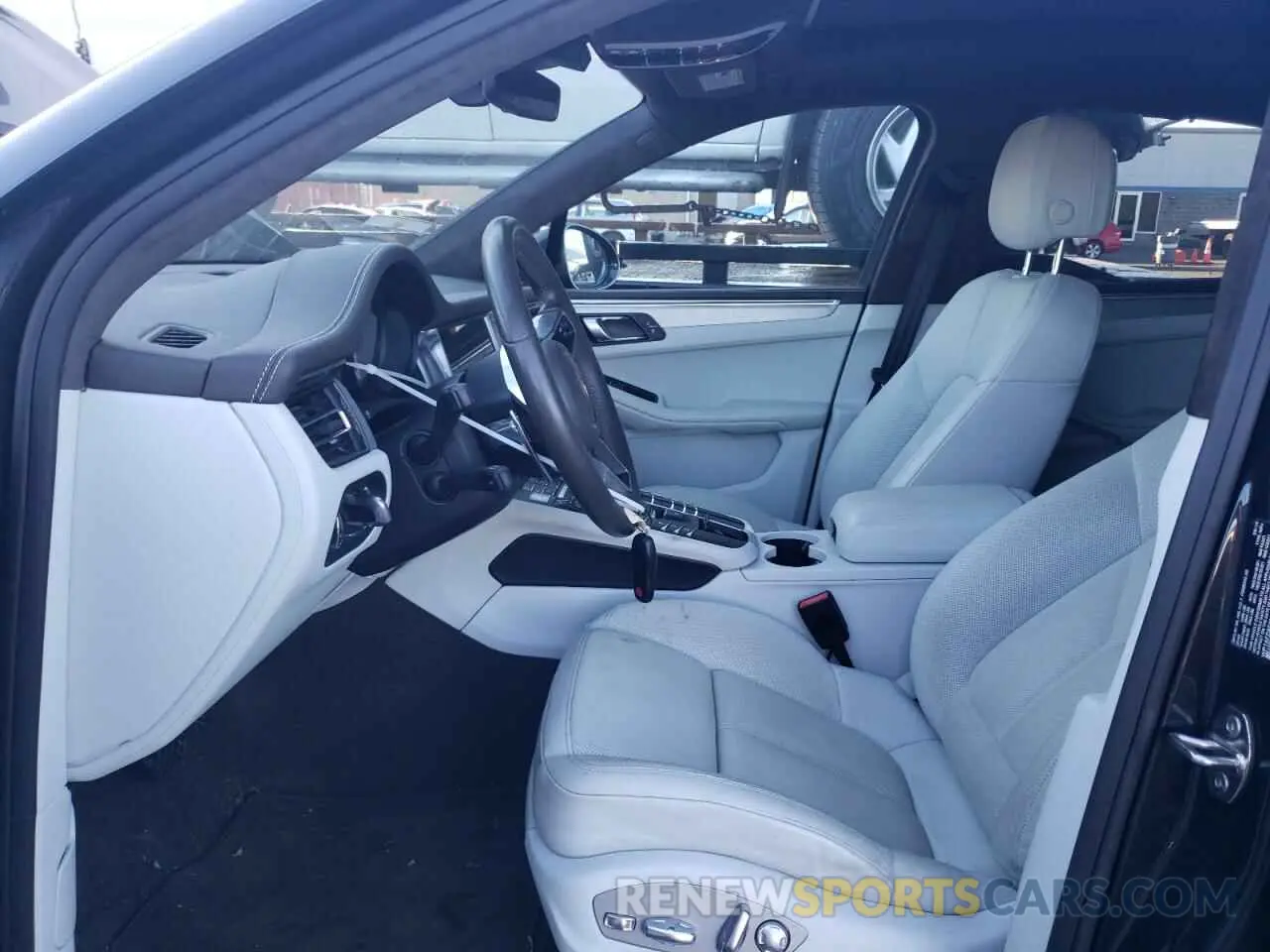 7 fotografías del automóvil dañado WP1AF2A5XLLB60445 PORSCHE MACAN 2020
