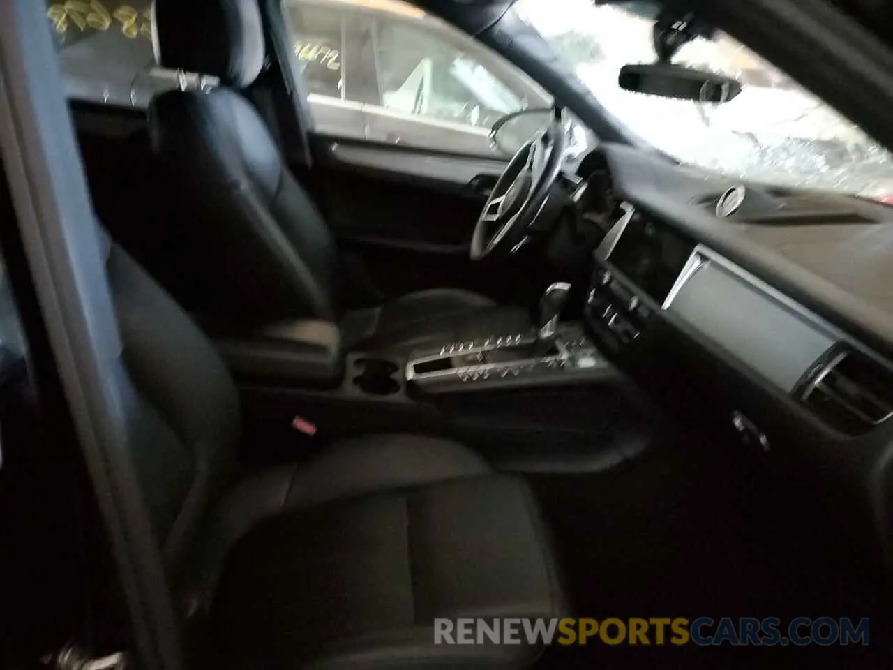 5 fotografías del automóvil dañado WP1AG2A57LLB55572 PORSCHE MACAN 2020