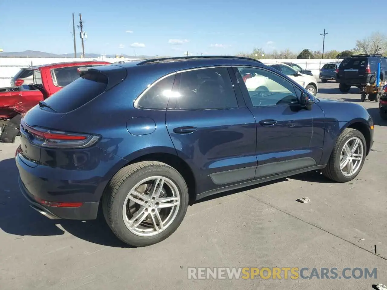 3 fotografías del automóvil dañado WP1AA2A50MLB02568 PORSCHE MACAN 2021