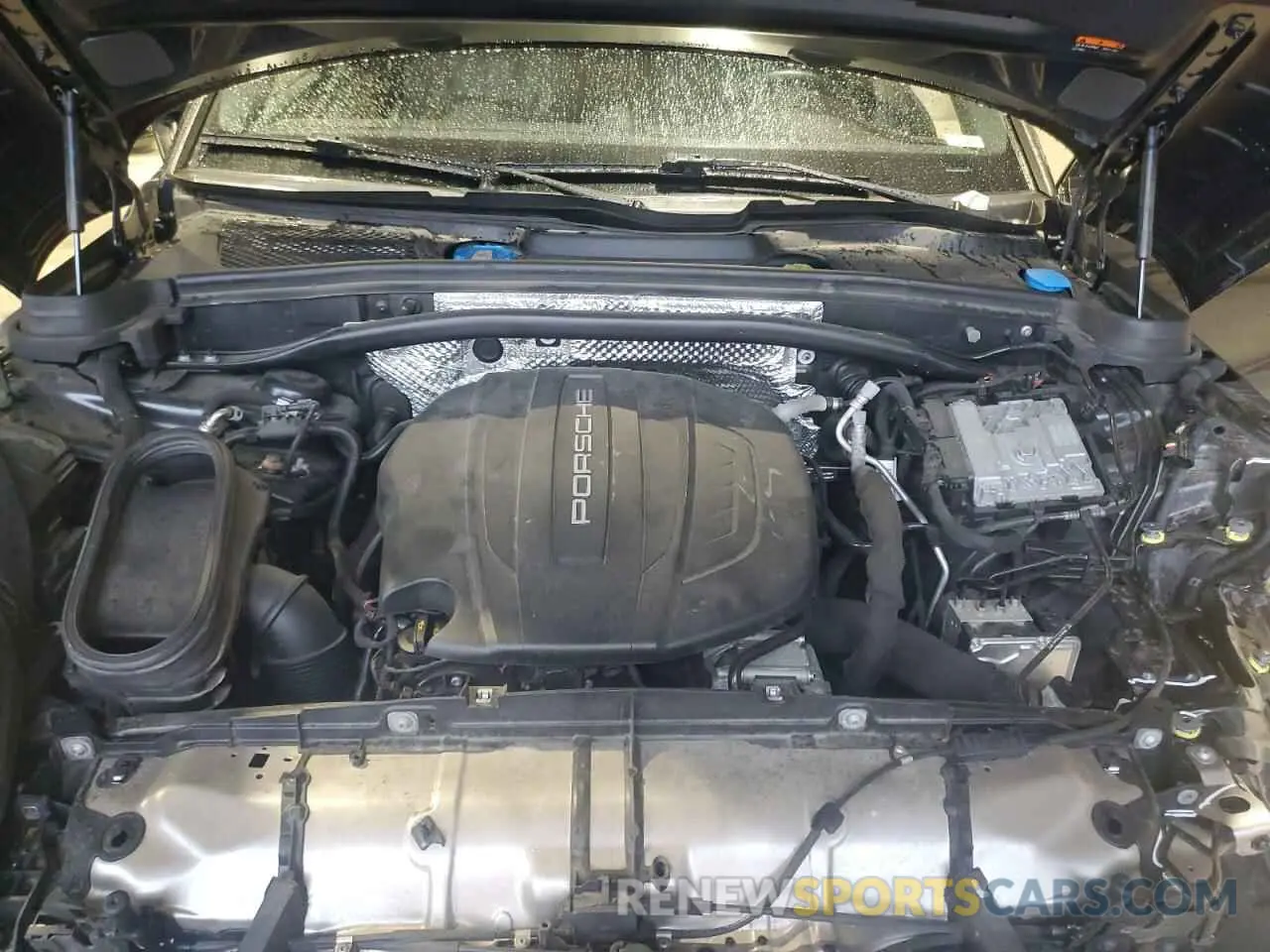 12 fotografías del automóvil dañado WP1AA2A50MLB04711 PORSCHE MACAN 2021