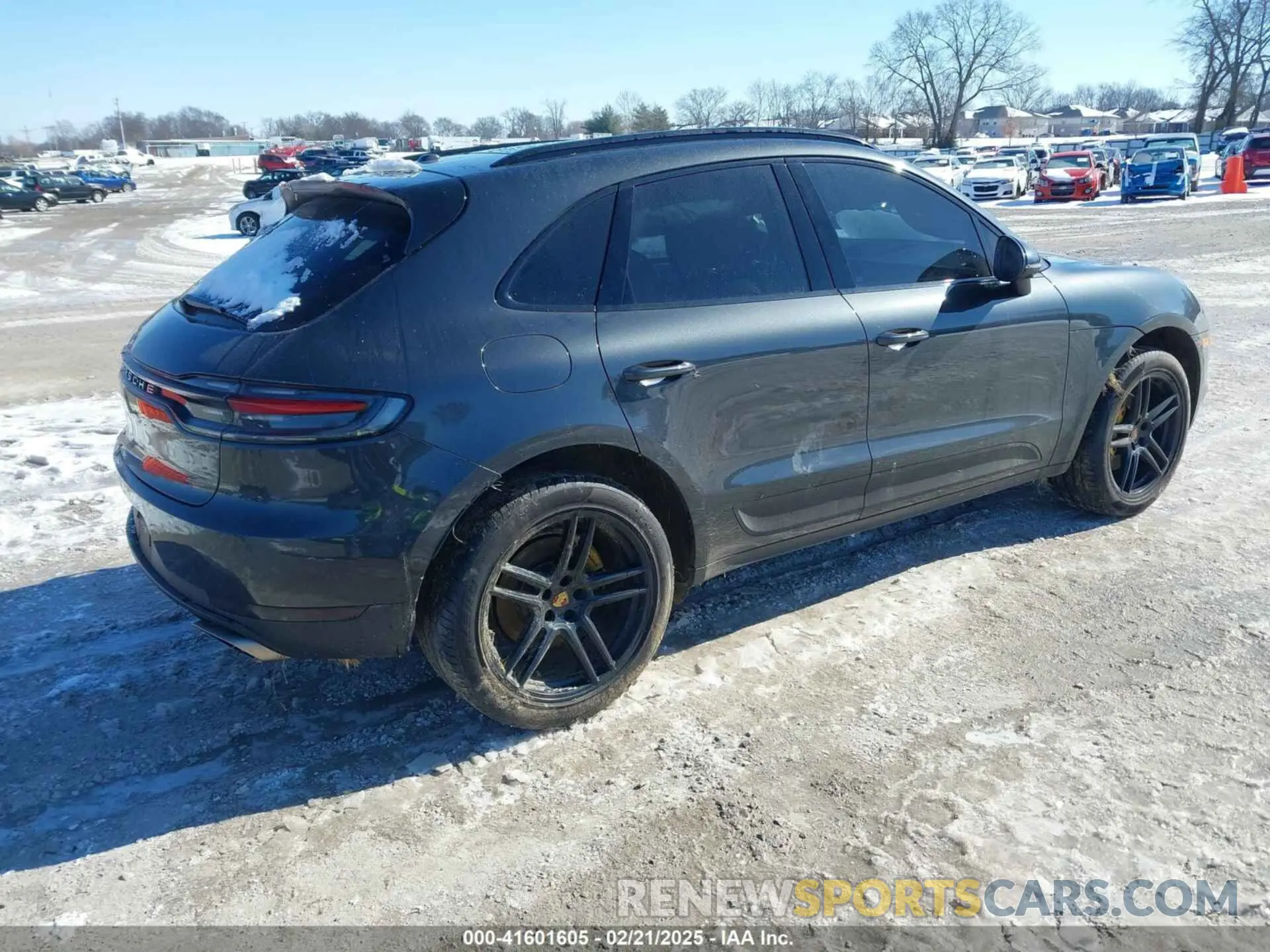 4 fotografías del automóvil dañado WP1AA2A50MLB06099 PORSCHE MACAN 2021