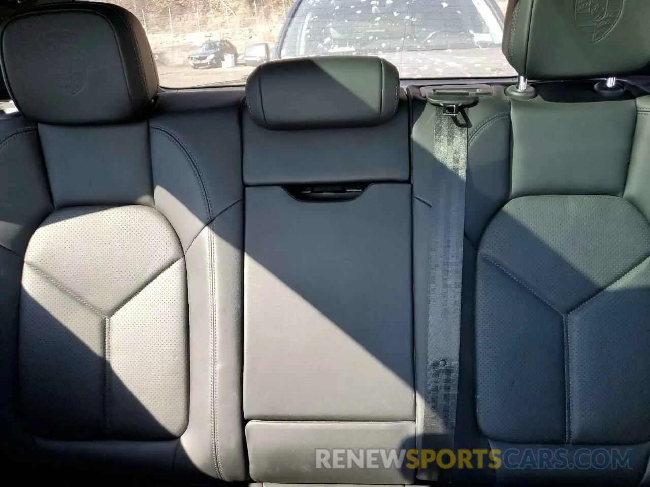10 fotografías del automóvil dañado WP1AA2A51MLB10341 PORSCHE MACAN 2021