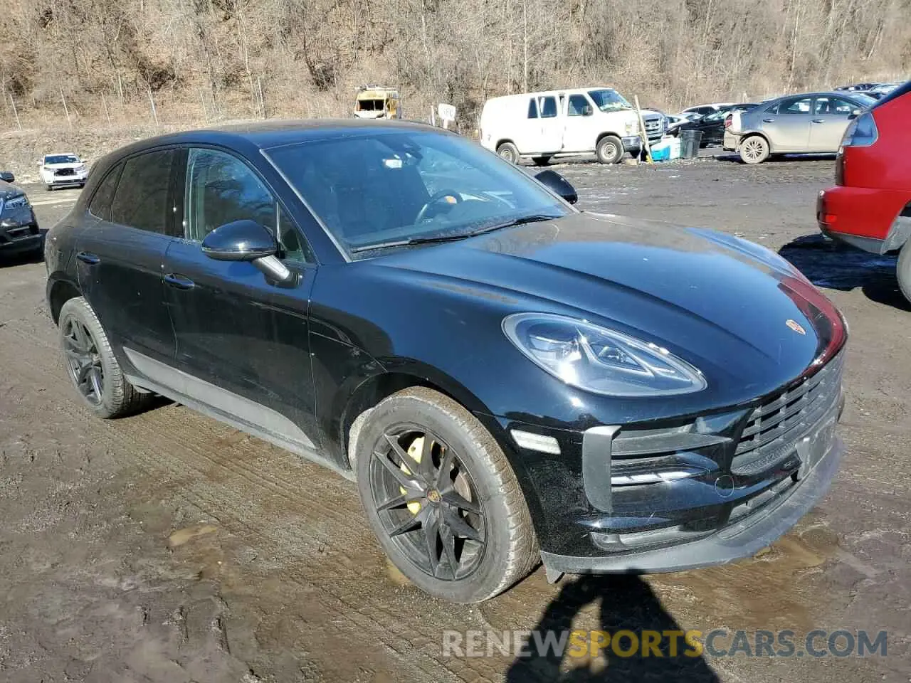 4 fotografías del automóvil dañado WP1AA2A51MLB10341 PORSCHE MACAN 2021