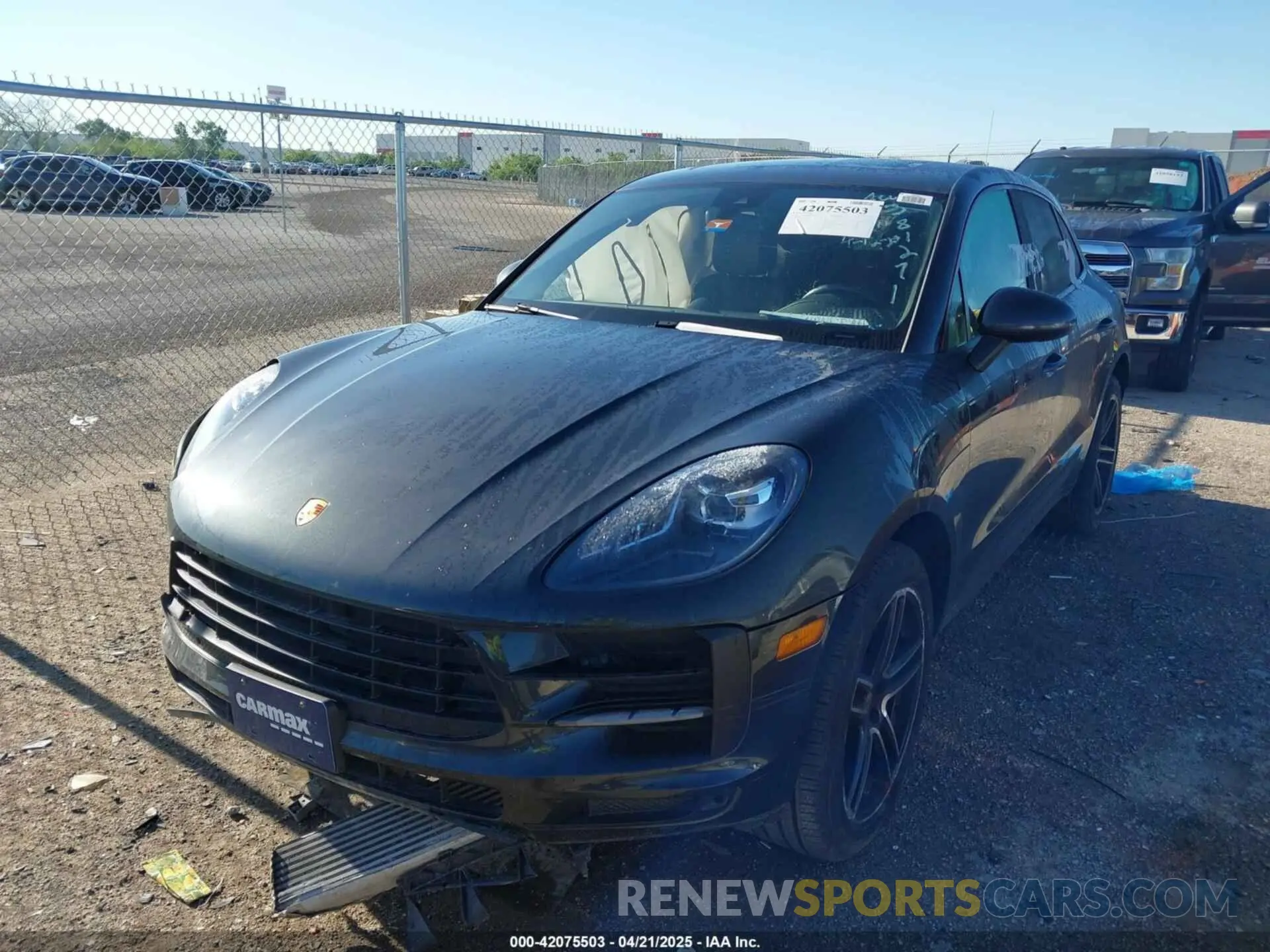 2 fotografías del automóvil dañado WP1AA2A52MLB09795 PORSCHE MACAN 2021
