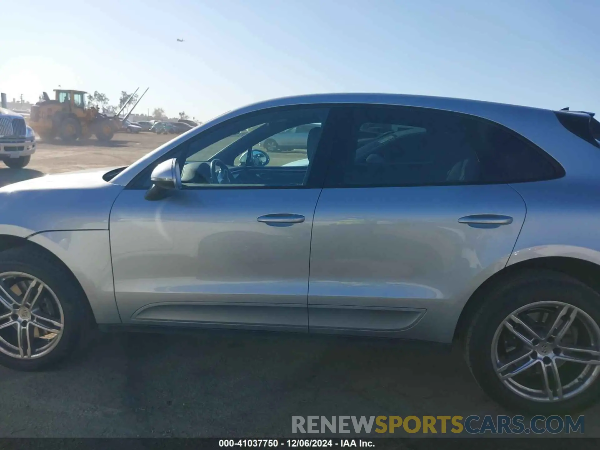 15 fotografías del automóvil dañado WP1AA2A53MLB10552 PORSCHE MACAN 2021